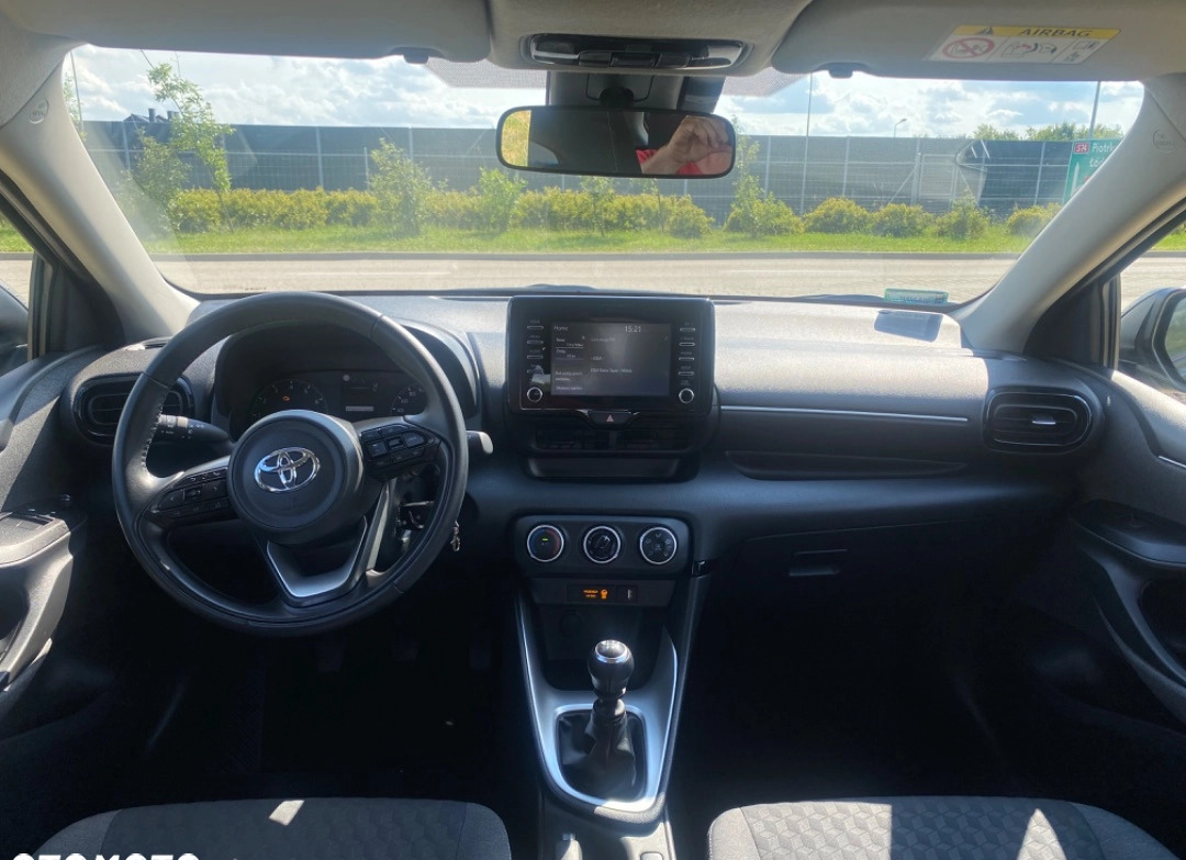 Toyota Yaris cena 70110 przebieg: 18500, rok produkcji 2021 z Kielce małe 407